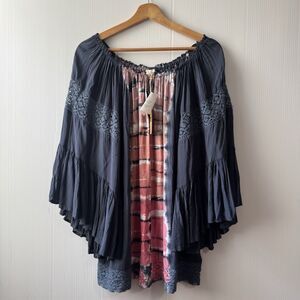 NEW SURF GYPSY  Tie Dye Off The Shoulder Lace Bell Sleeve Tunic Sz Small